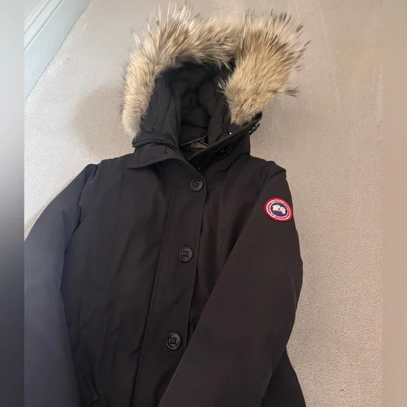 Canada Goose Rossclair Parka - NAVY - Women’s Size M - Picture 4 of 15